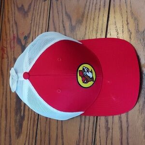 Buccee’s Trucker red hat